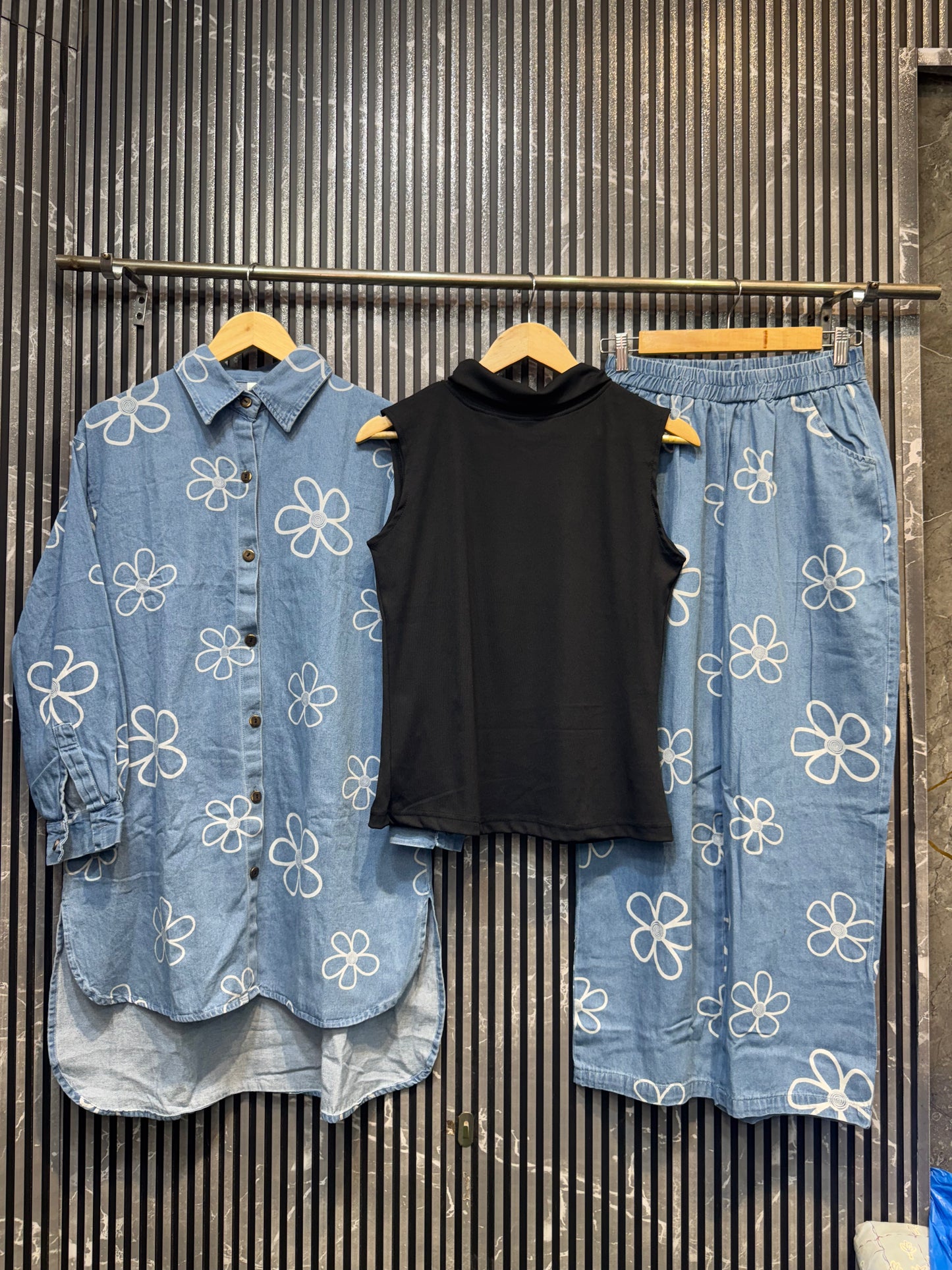 Presenting Beautiful outfit denim 3 piece coat set