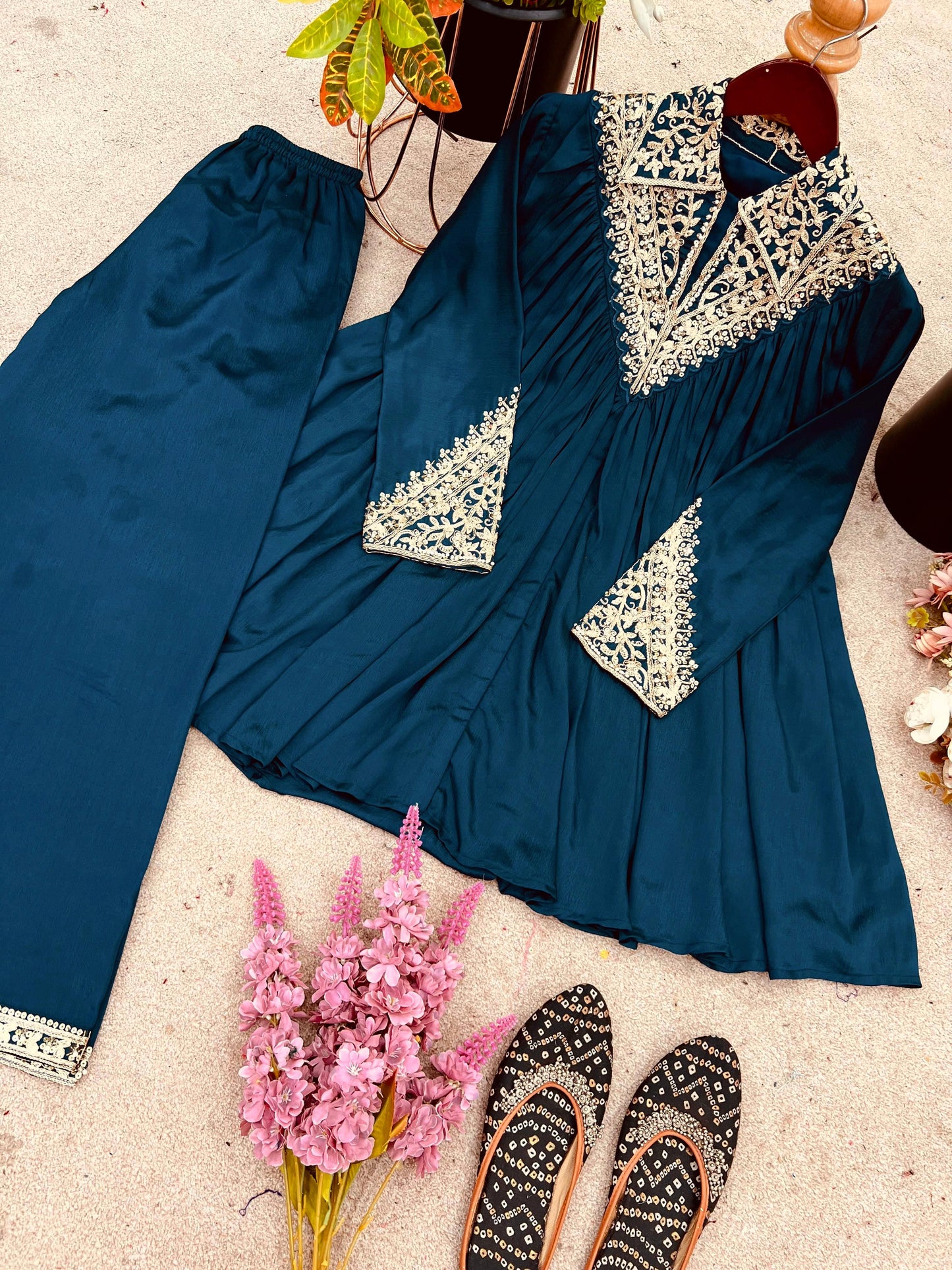Premium Heavy Chinon Embroidered Sequence Cord Set 🌸