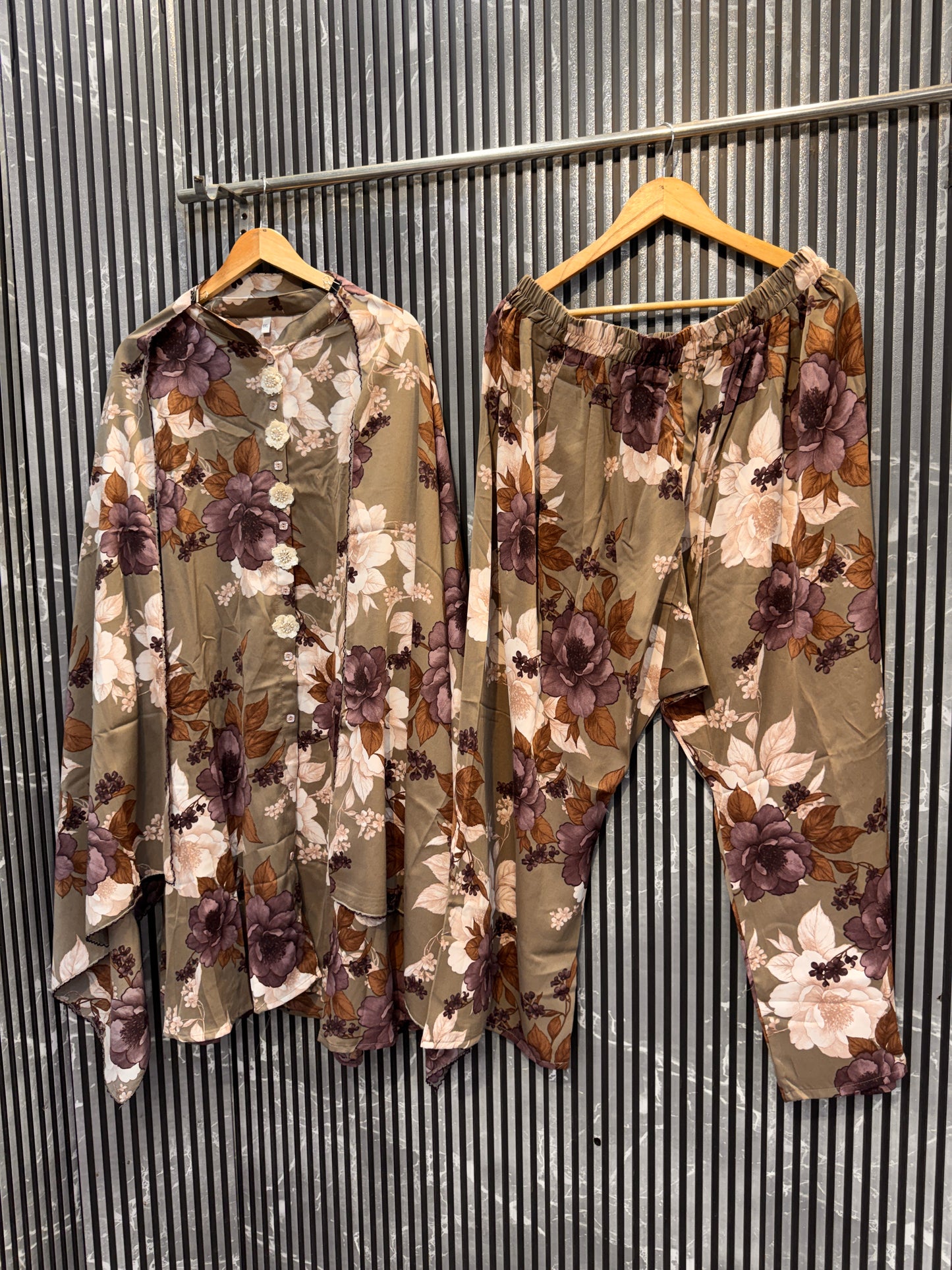 🌸 Beautiful Printed Co-ord Set with Dupatta (Size: 8XL / 62)
