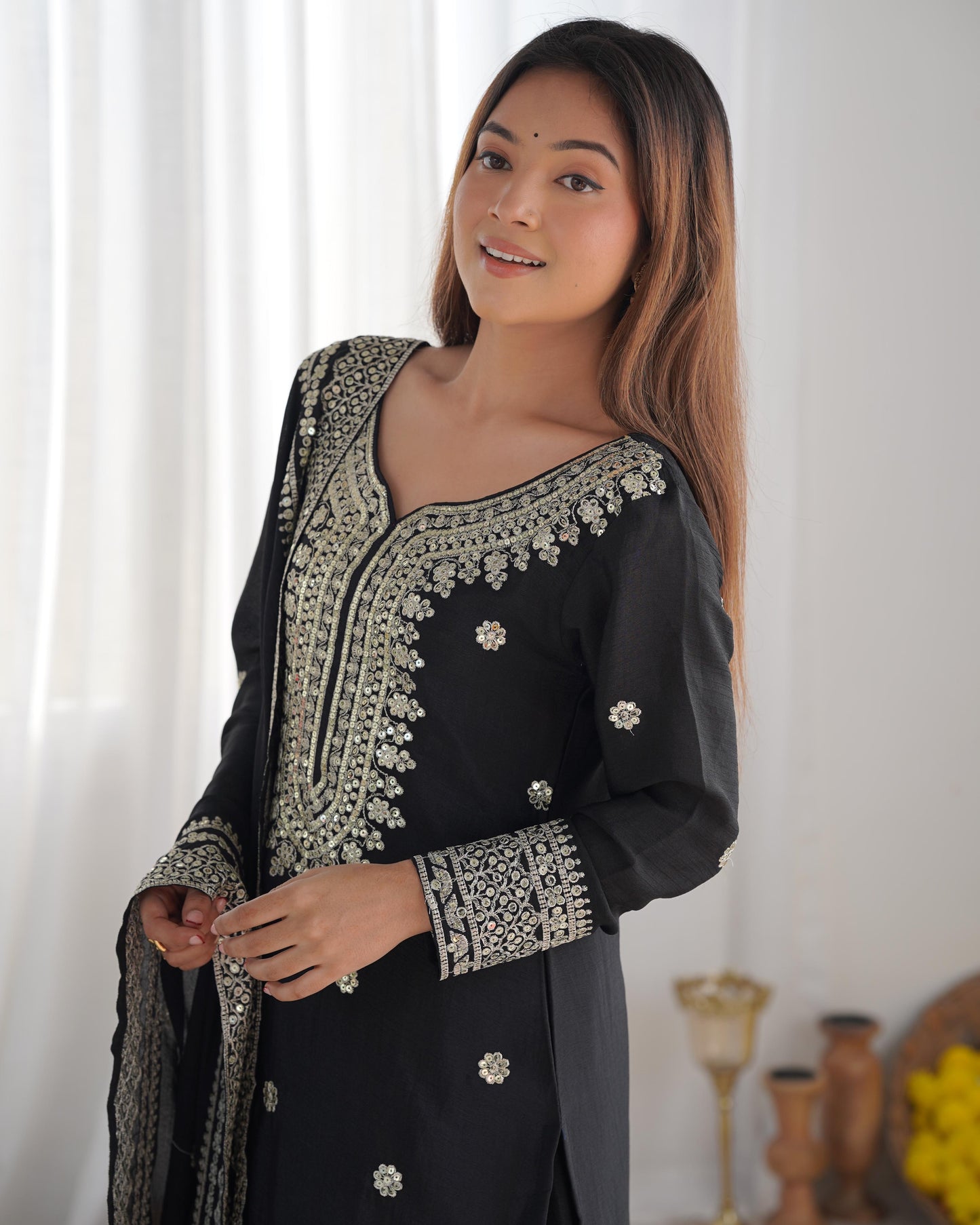 🪷
Chinnon Silk Embroidered Top-Plazo-Dupatta Set – Premium Ready-to-Wear”