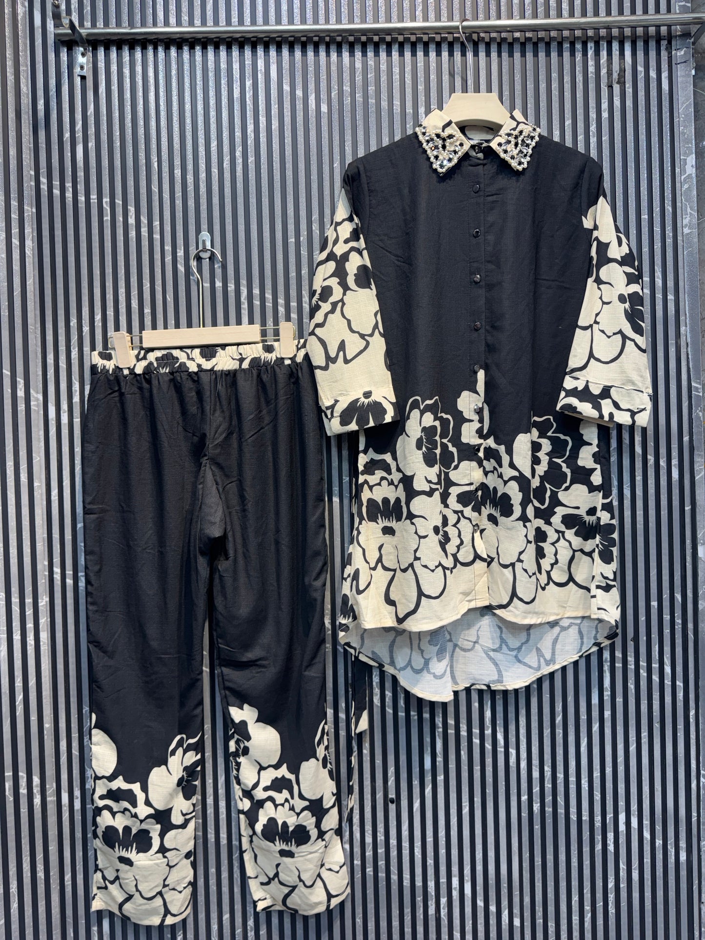 10006 Elegant Korean Style Two-Piece cod Set