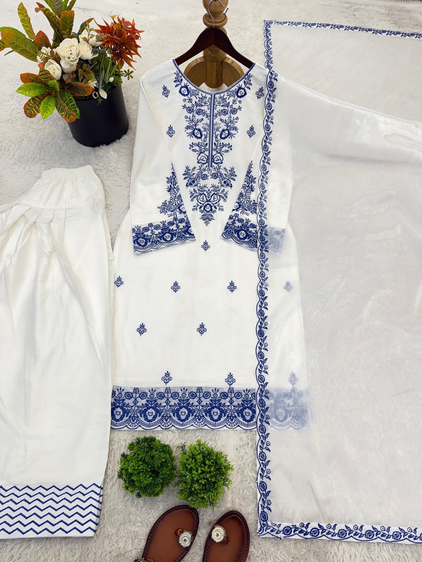 👗 *Category:* *Women’s Ethnic Wear